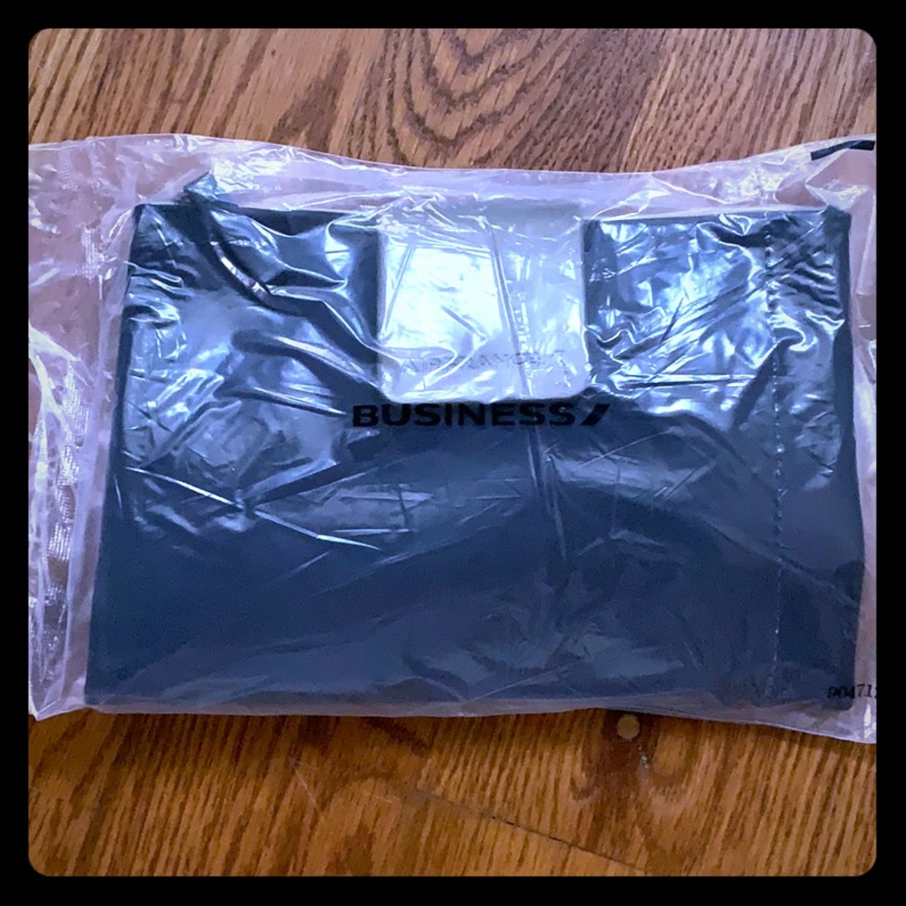 Air France Business Soft Travel Kit Unopened
